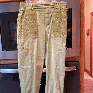 Soft Surroundings Pants Stretch Waist Roll Tab Cuff Lime Green PM